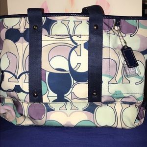 Pre loved poppy coach bag rare